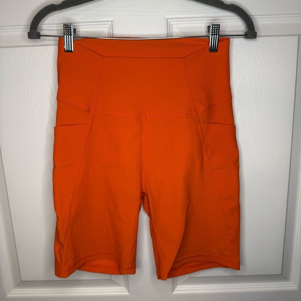 Wilo The Label Vibrant Orange Women's Ribbed Bike Shorts Size Large GUC
